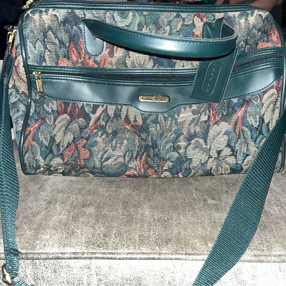 JCPenney Jaguar Floral Tapestry Travel Bag with Green Accents - Picture 2 of 5